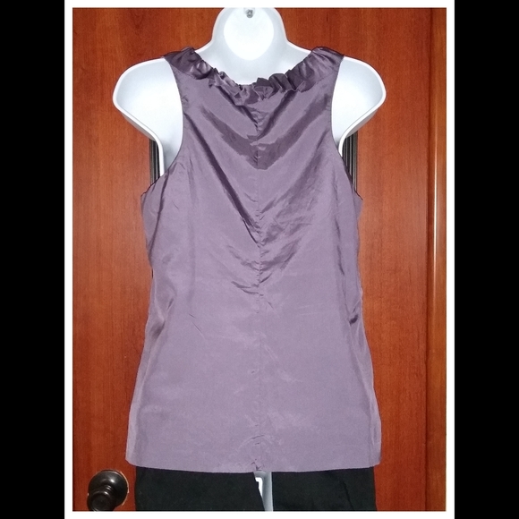 BANANA REPUBLIC NWOT 100% silk blouse - Picture 2 of 7